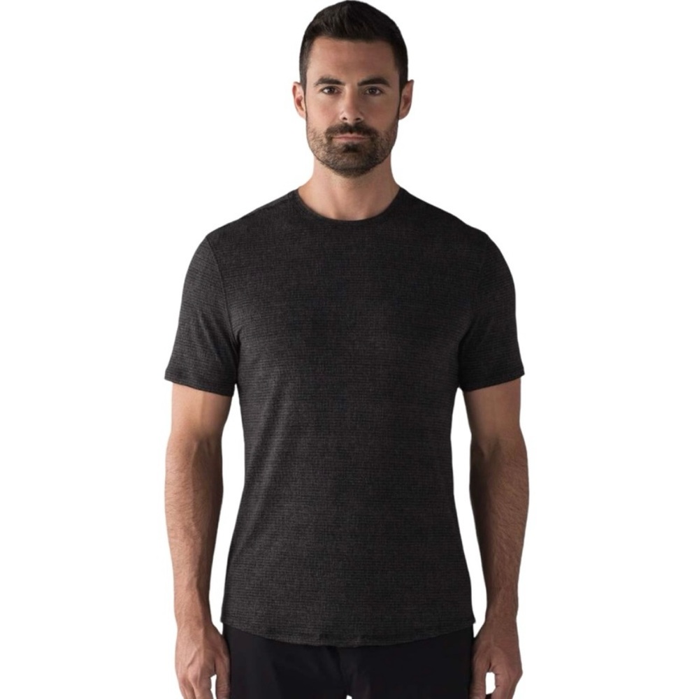Lululemon Athletica Men’s In Mind Tee Short Sleeve Heathered Black sz L